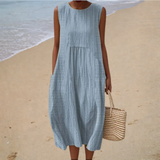 Peacock | Comfortable Sleeveless Summer Dress
