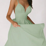 Elara - Elegant Minimalist Dress